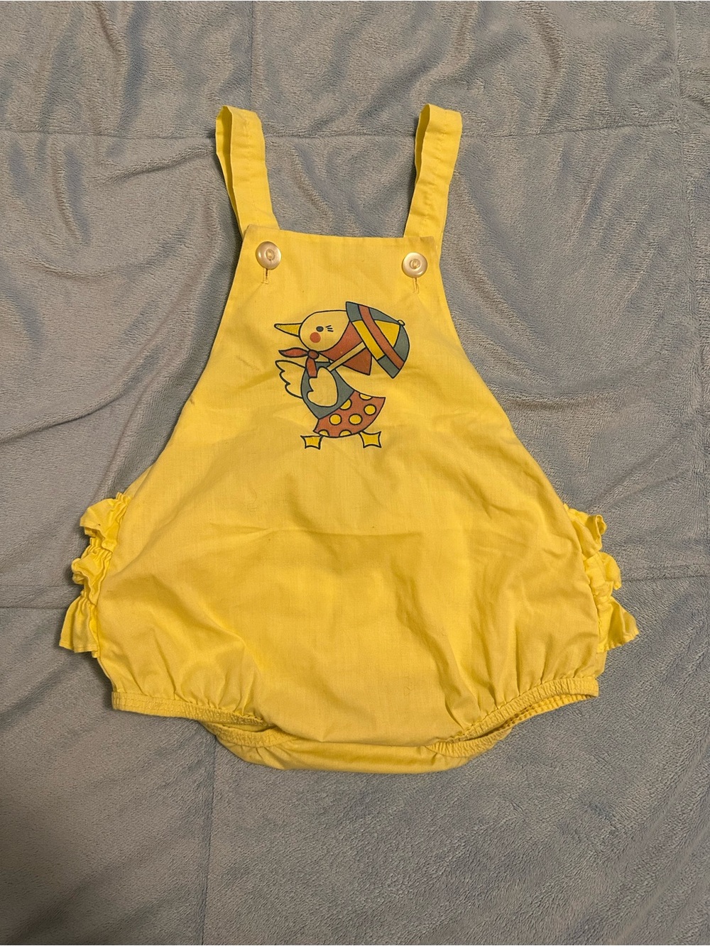 Vintage, yellow playsuit with cute duck print 3T